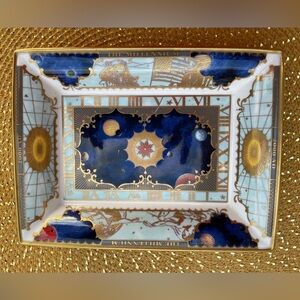Royal Worcester Millennium 2000 AD Commemorative Dish – Limited Edition